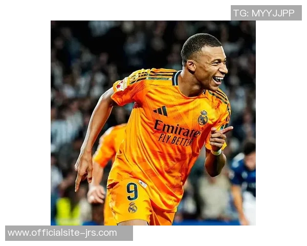 姆巴佩欧冠夜帽子戏法后暗示未来去向已定引发球迷热议